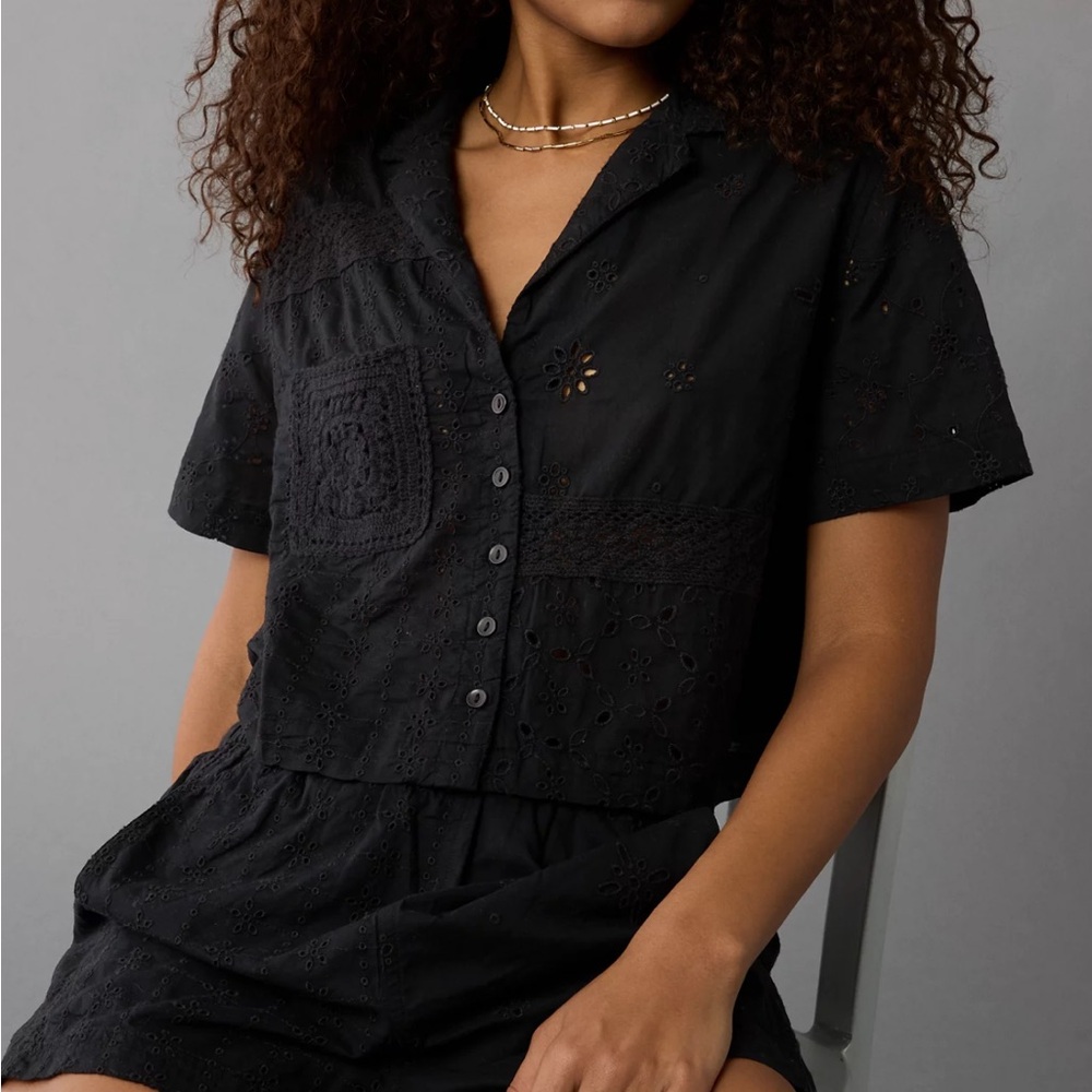 American Eagle Outfitters Cropped Eyelet Button-Up Shirt